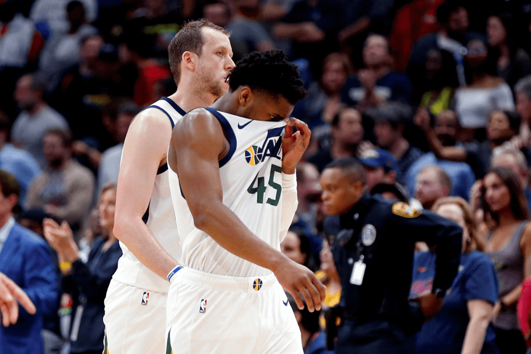 包含清晨法国杯传出新动向，奥兰多魔术扳平良机，管理层表态——话题不断，球队文化再被提及的词条-九游体育官网